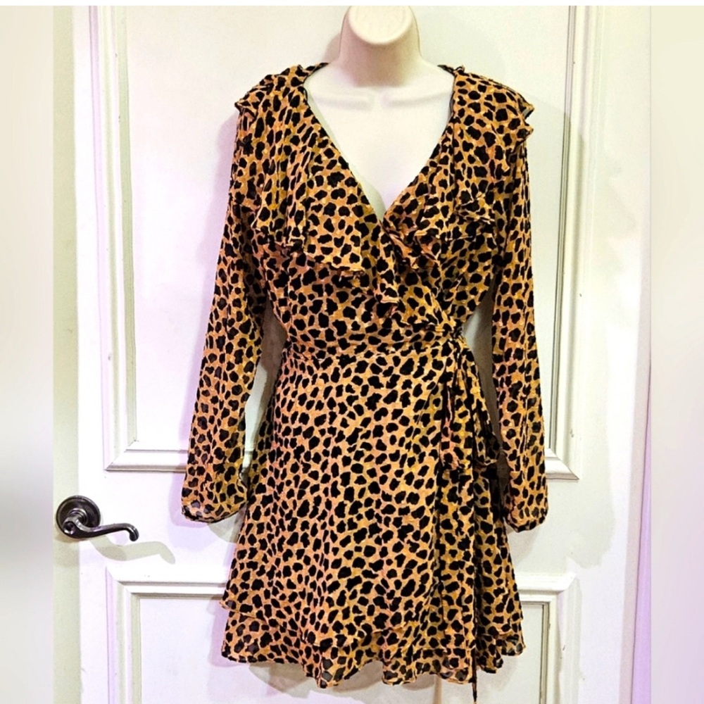 Free People Leopard Print Wrap Dress with Ruffles - Size M - Picture 7 of 11
